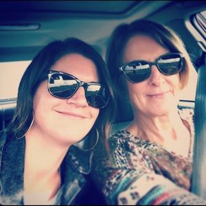 Meet your Posher, Leah